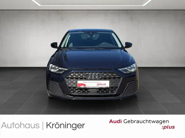 Audi A1 view 5