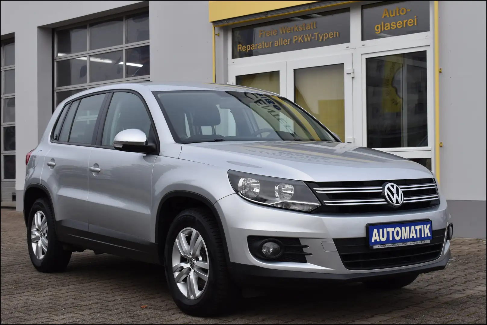 Volkswagen Tiguan Trend Automatik TÜV 07/27 Garantie Grau - 2