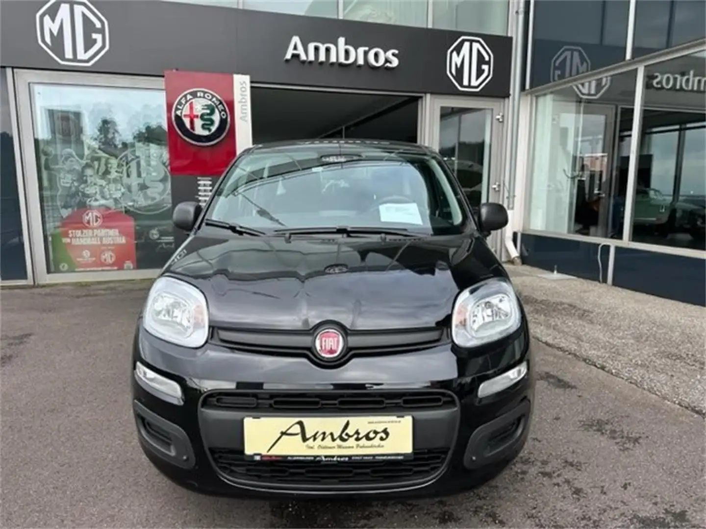 Fiat Panda FireFly 70 Hybrid Schwarz - 2