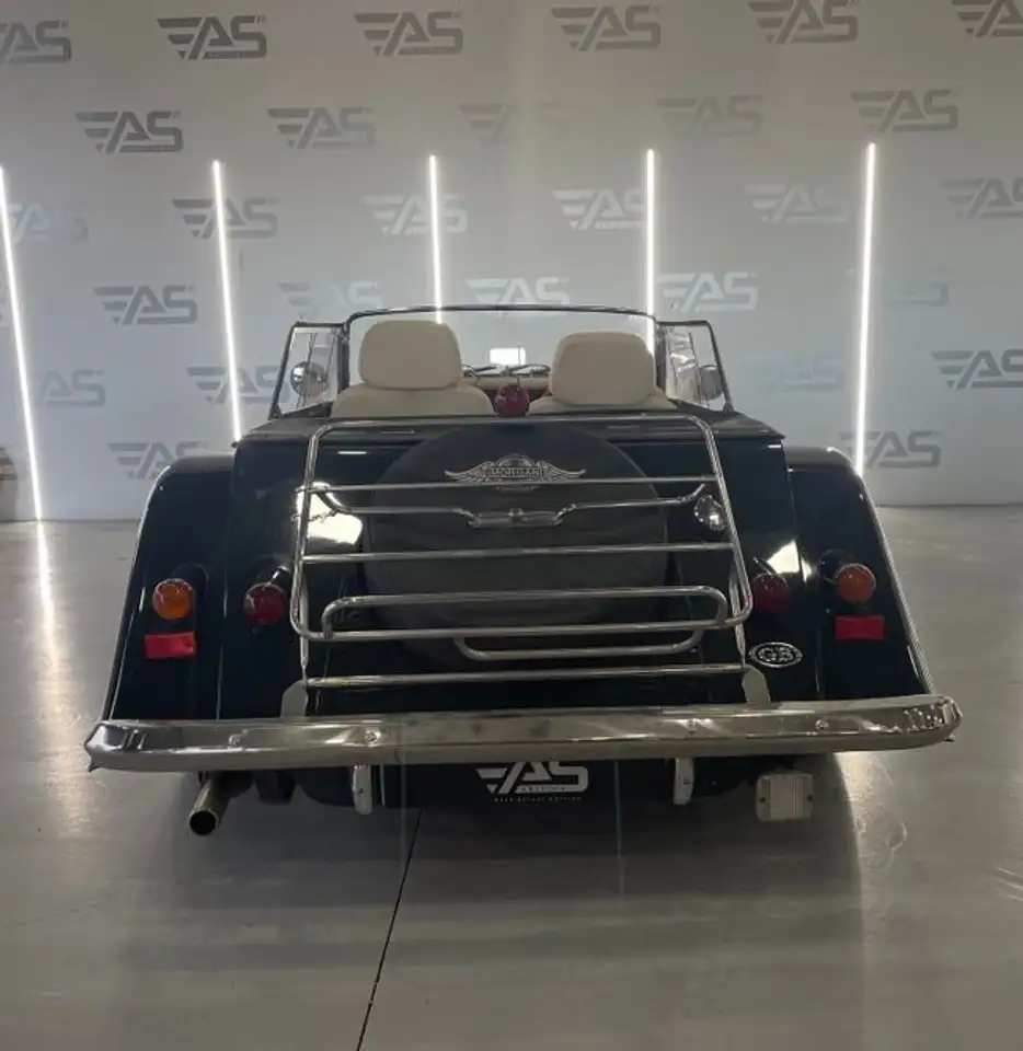 Morgan Plus 4 2.0 – Volante derecha, foto 10