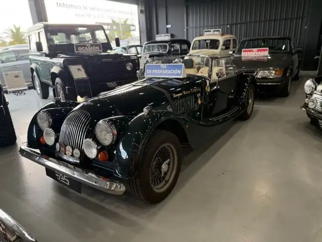 Morgan Plus 4 2.0 – Volante derecha