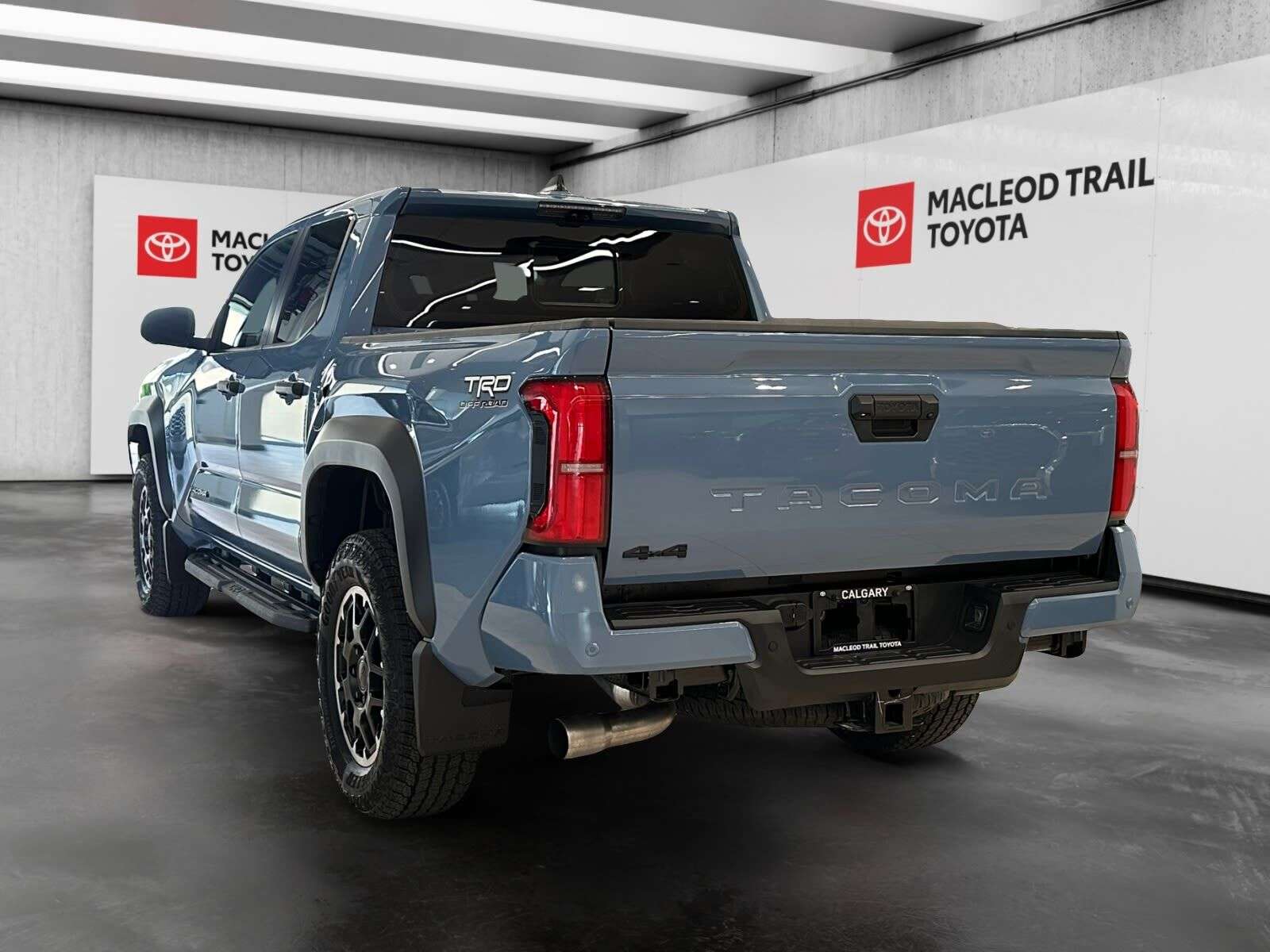 2026 Toyota Tacoma TRD Off-Road Premium - 5-ft Bed | Ex-Demo | No Acc — снимка 1