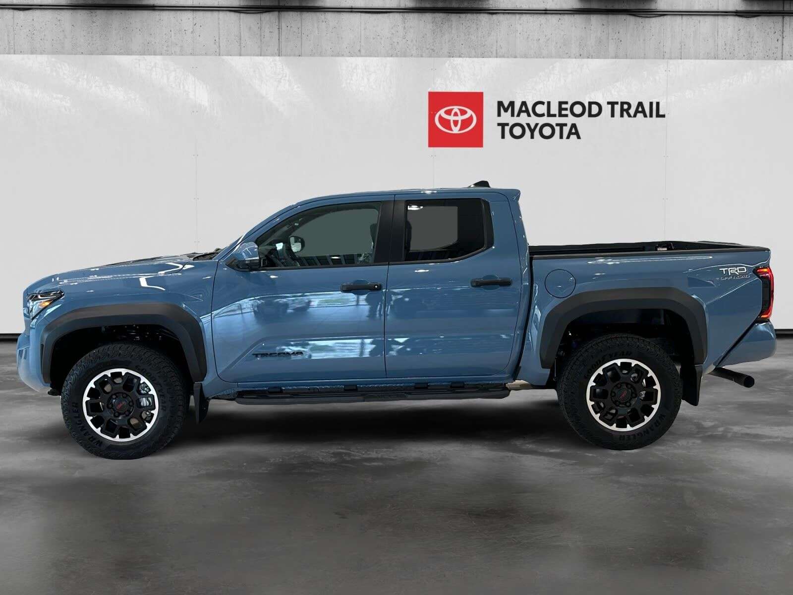 2026 Toyota Tacoma TRD Off-Road Premium - 5-ft Bed | Ex-Demo | No Acc — снимка 1