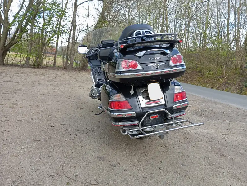 Honda GL 1800 - foto 4