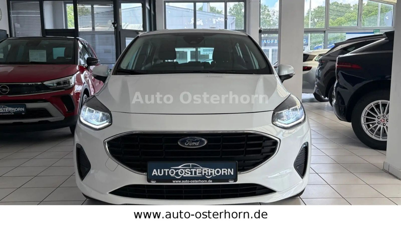 Ford Fiesta 1.1 Ti-VCT Cool & Connect / LED/Car Play — photo 2