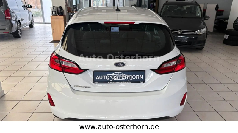 Ford Fiesta 1.1 Ti-VCT Cool & Connect / LED/Car Play — photo 4