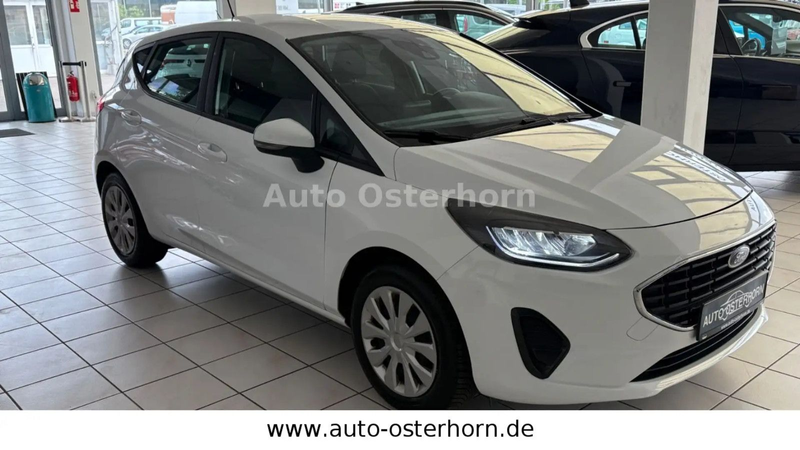 Ford Fiesta 1.1 Ti-VCT Cool & Connect / LED/Car Play