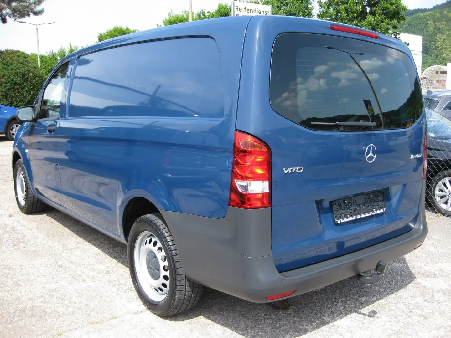 Mercedes-Benz Vito Kasten**Anhängerkupplung** Bleu - 2