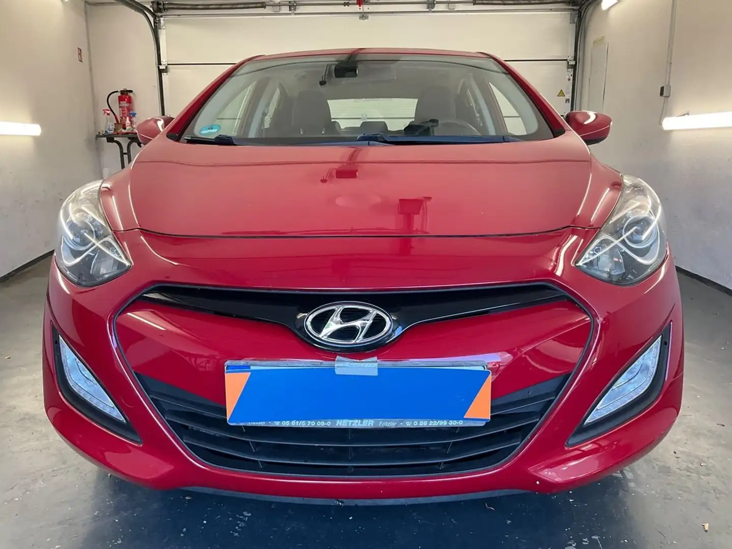 Hyundai i30 1.4 Classic Rot - 1