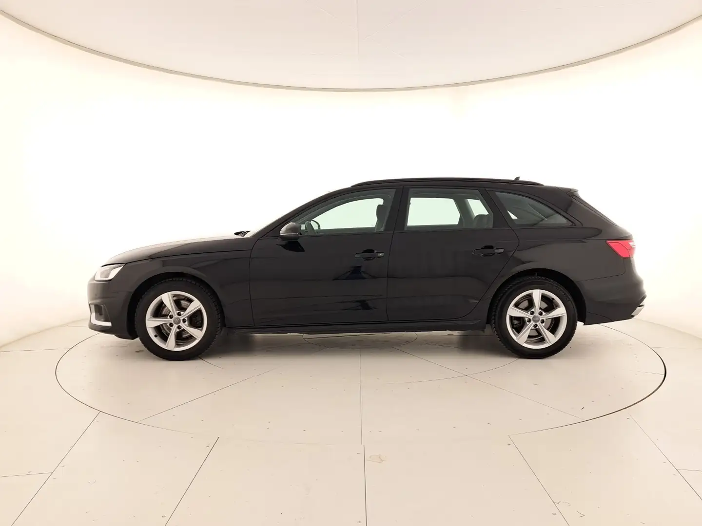 Audi A4 avant 35 2.0 tdi mhev business advanced 163cv s-tr Noir - 2