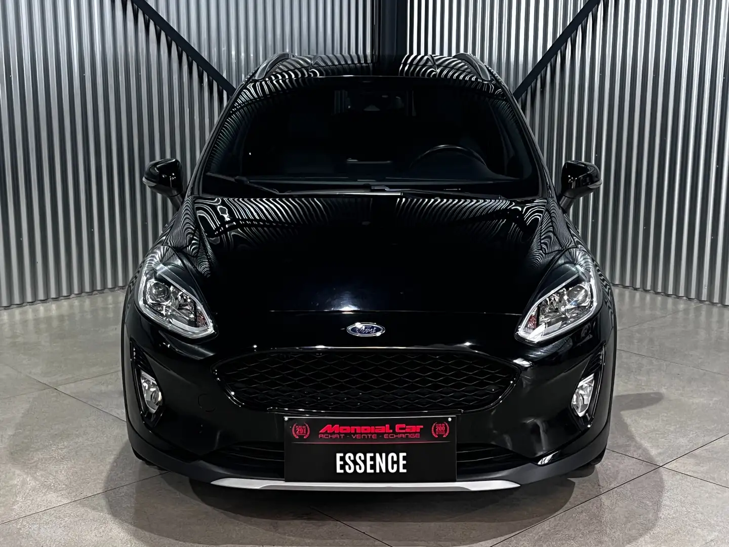 Ford Fiesta 1.0 EcoBoost Active * Caméra * Garantie * Black - 2