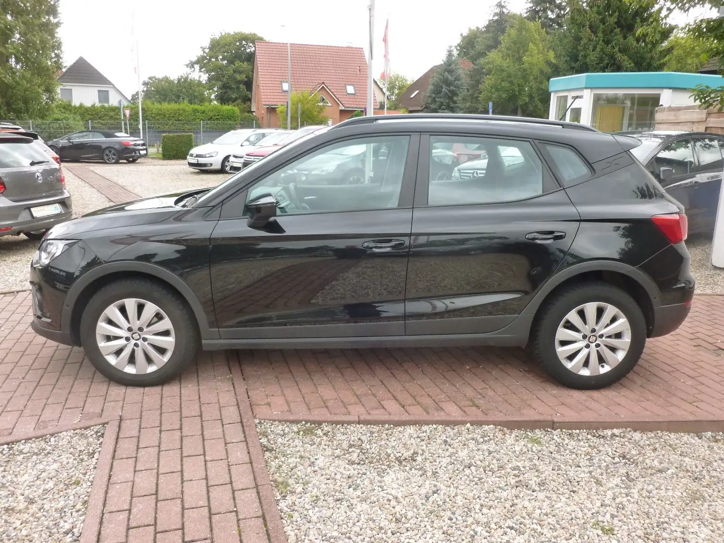 SEAT Arona Style Beats Fast Lane RFK/DSG/DAB/Klima Schwarz - 2
