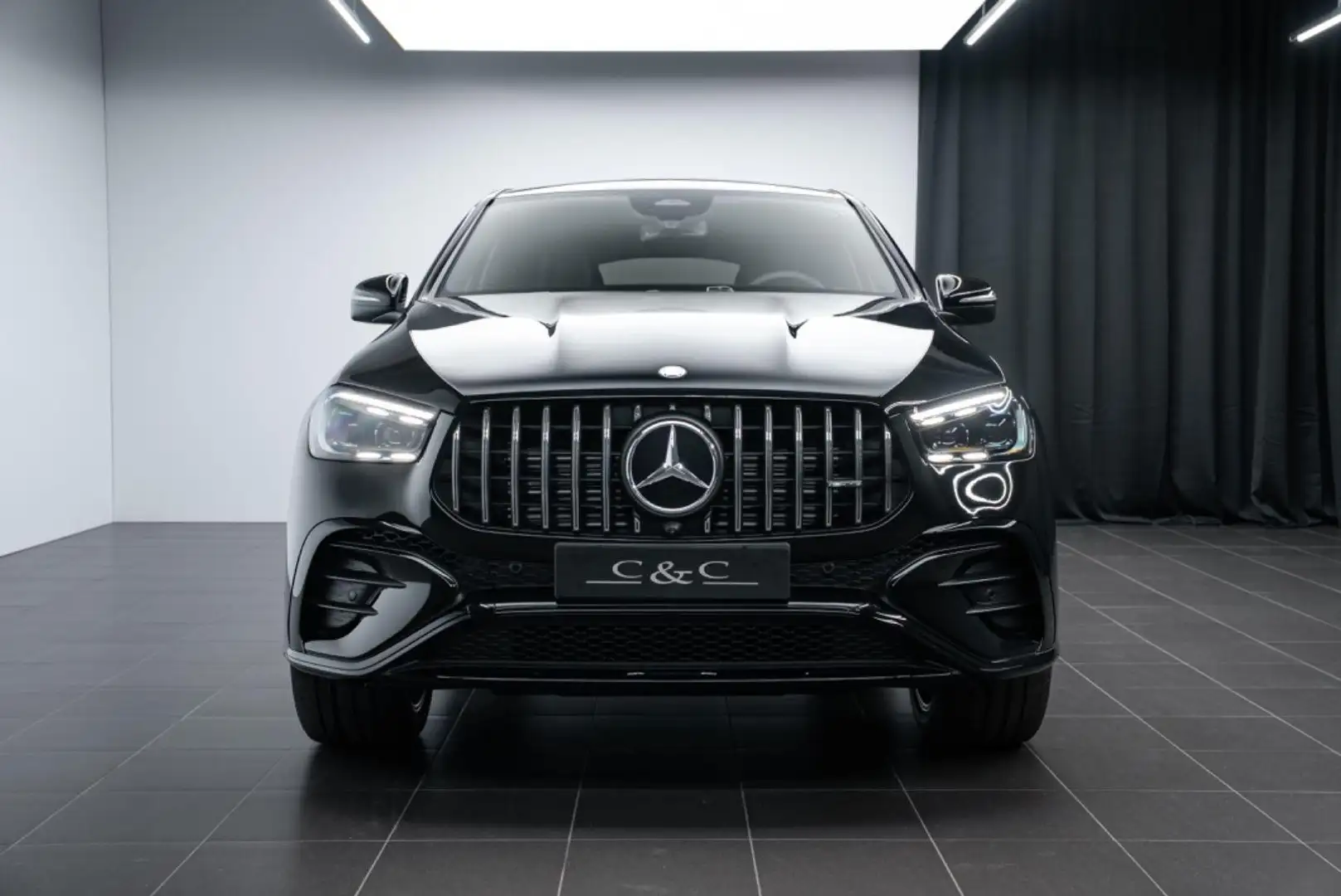 Mercedes-Benz GLE 53 AMG 4Matic+ Coupe PANO/CARBON/360° Чёрный - 2