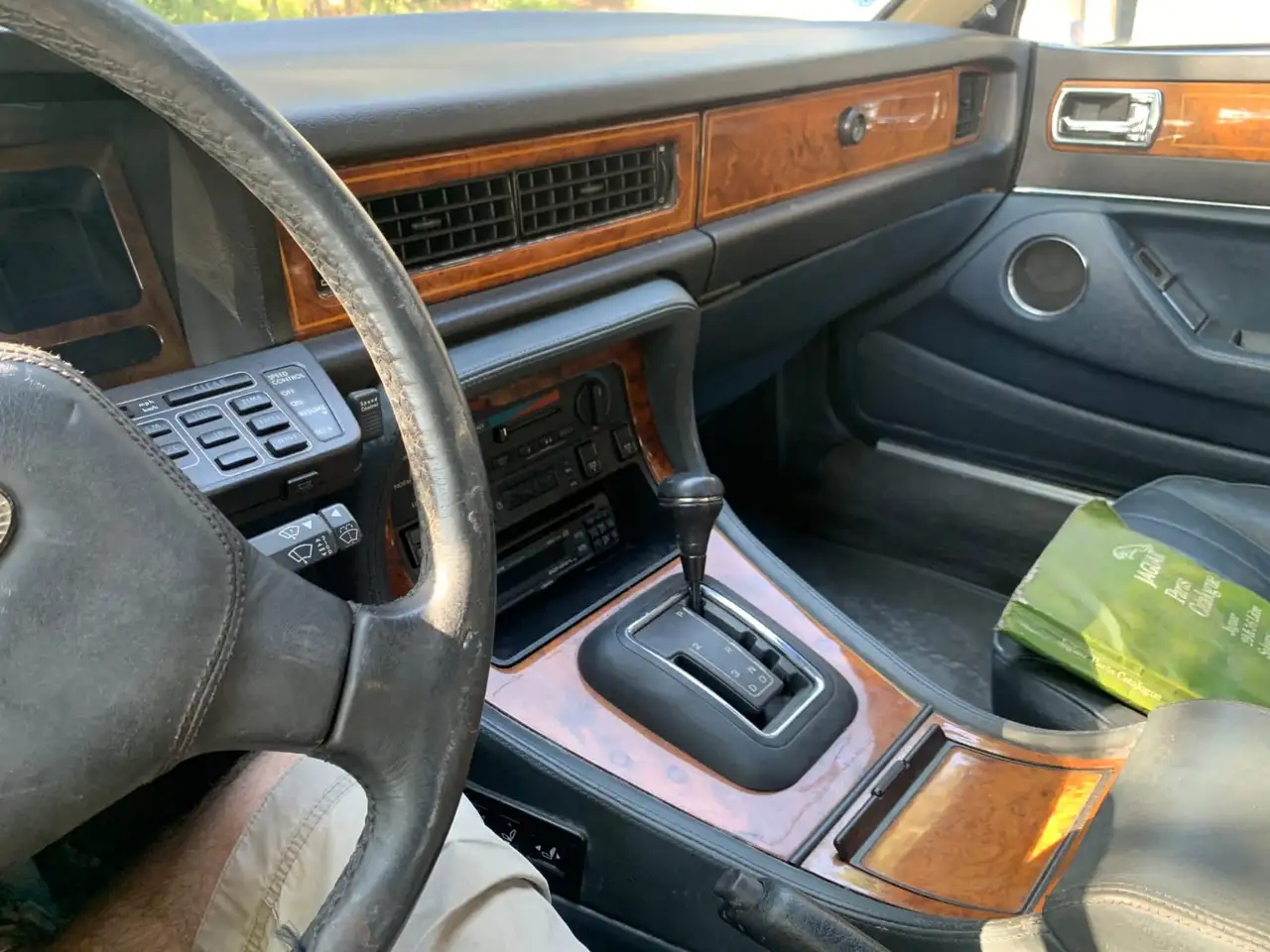 Jaguar XJ6 3.6 A, foto 6