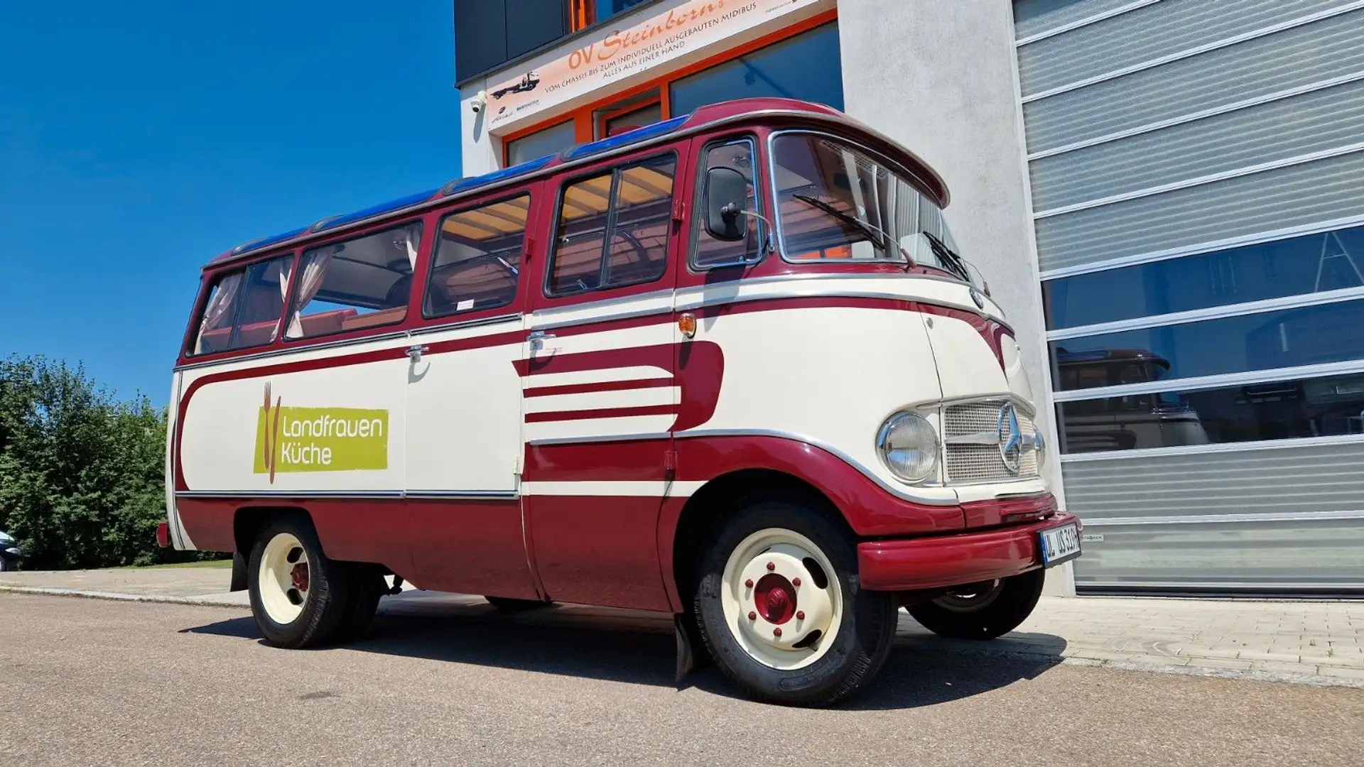 Mercedes-Benz Sprinter Vorgänger Sprinter O 319 Samba mit Faltdach AC Beige - 2