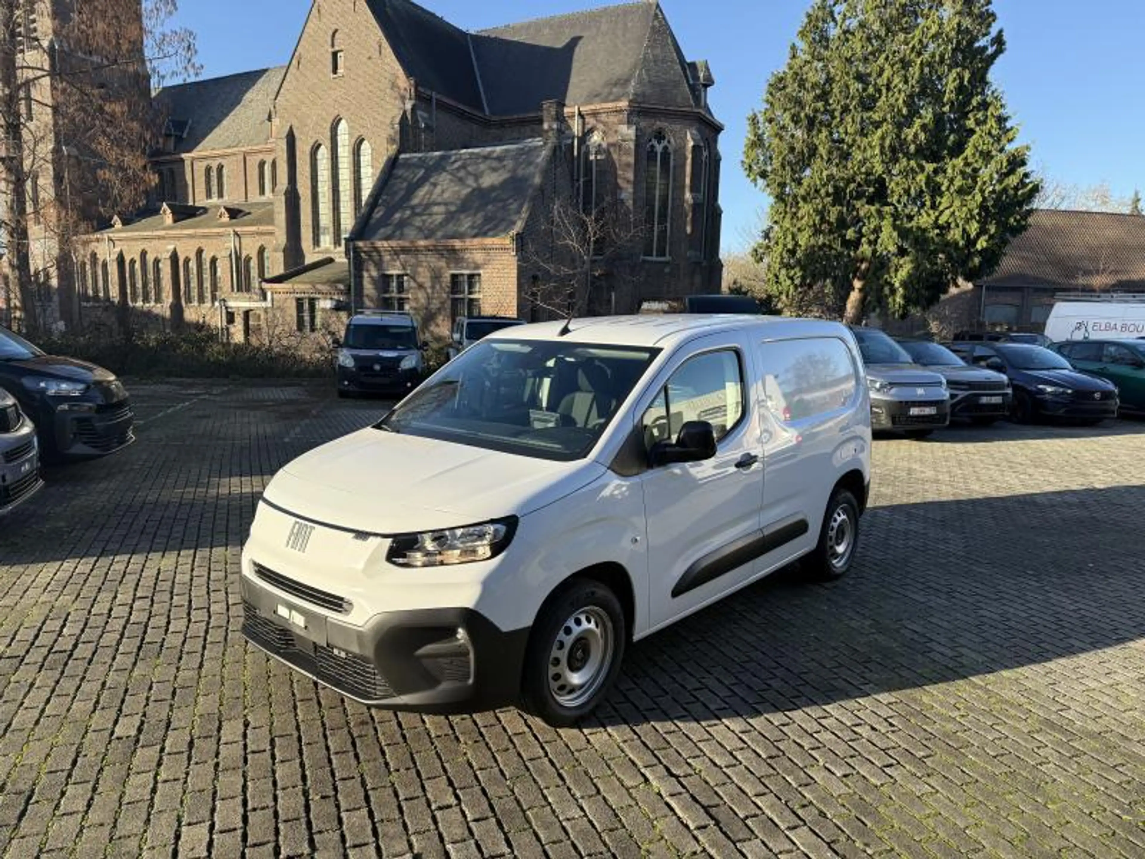 Fiat Doblo 17990€ EX btw Cargo l1 — photo 4