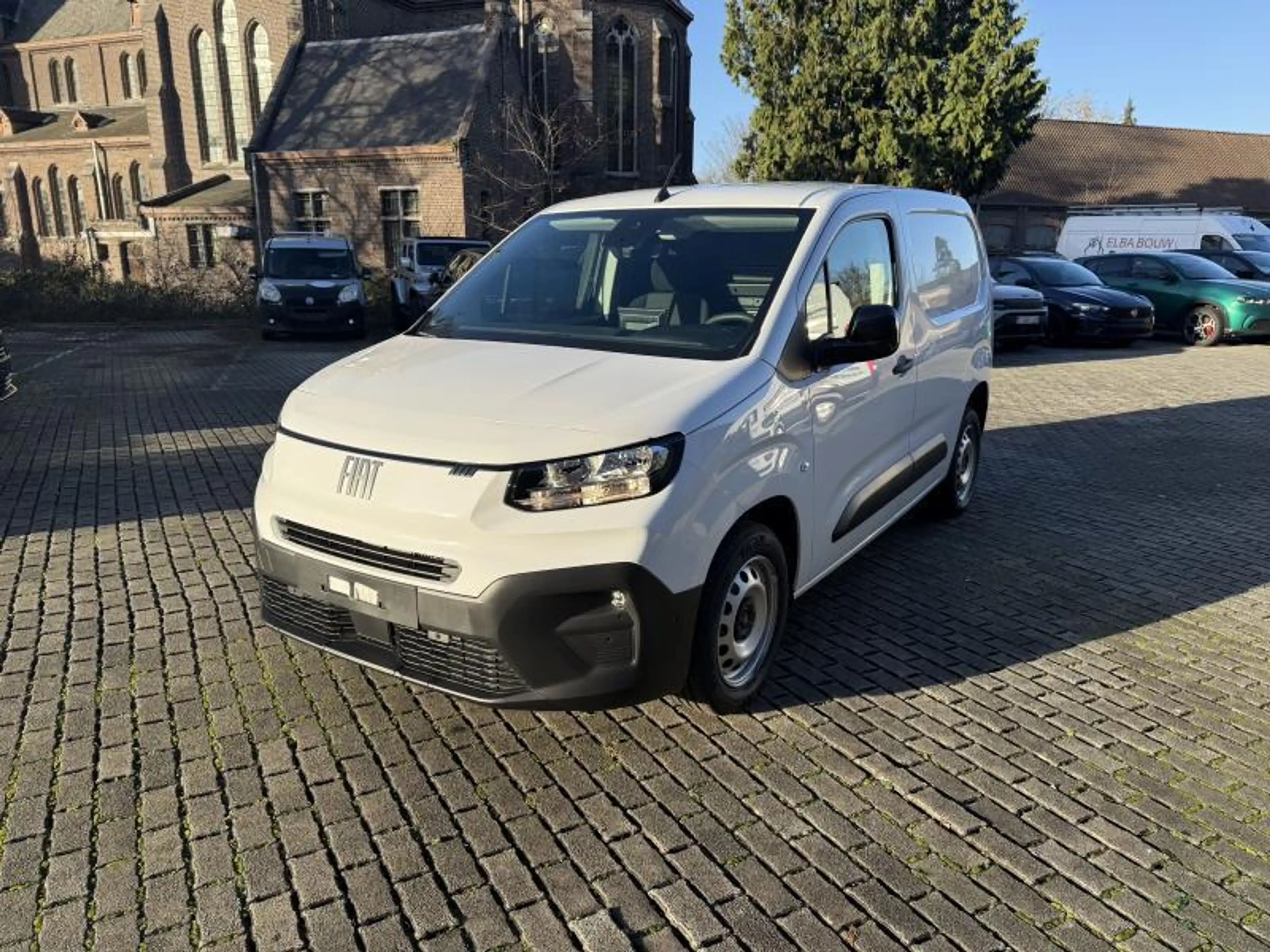 Fiat Doblo 17990€ EX btw Cargo l1 — photo 3