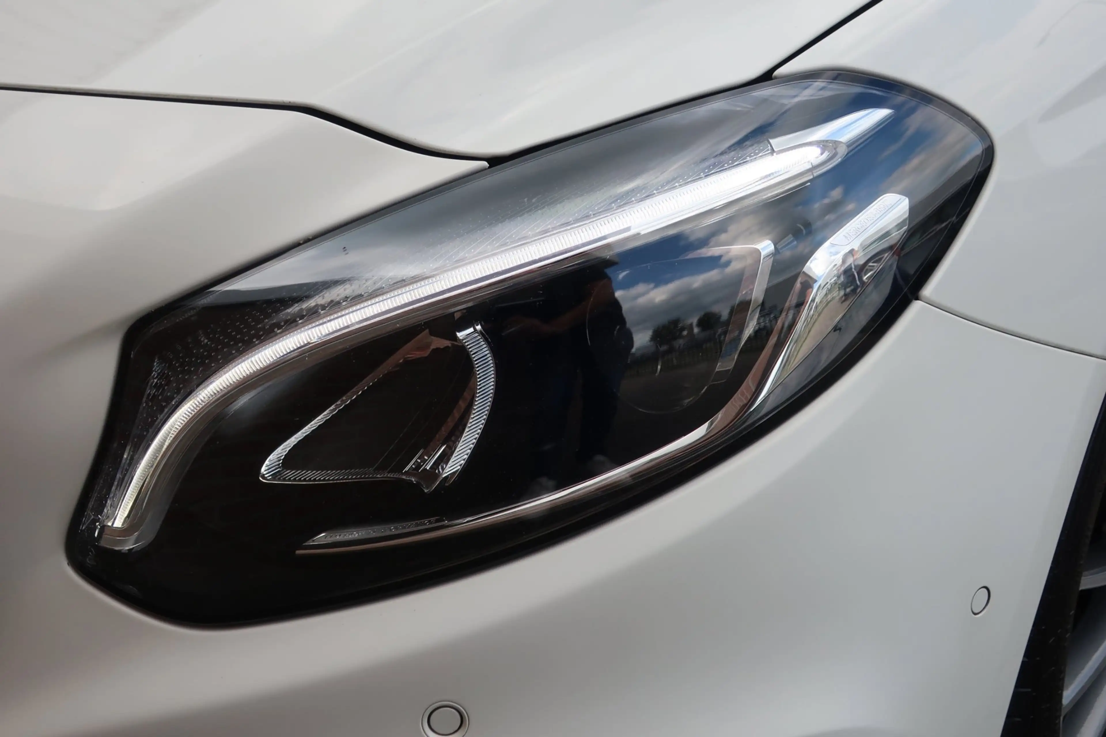 Mercedes-Benz B 180 Ambition AMG 2e EIG_LED_PANO_NAVI_PDC V+A_19-INCH. — photo 31
