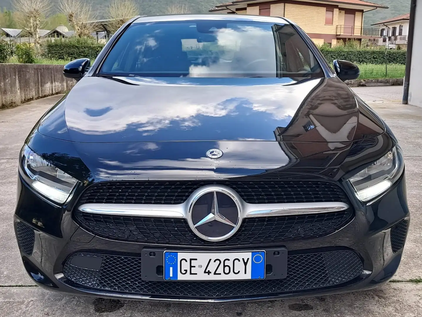 Mercedes-Benz A 180 d Business Automatica Nero - 2