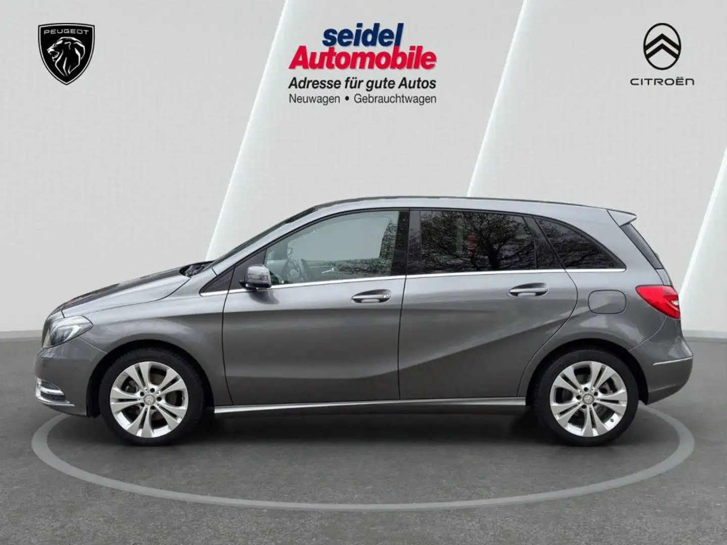 Mercedes-Benz B 200 BlueEFFI, Automatik, 1.Hand, wenig KM Grigio - 2