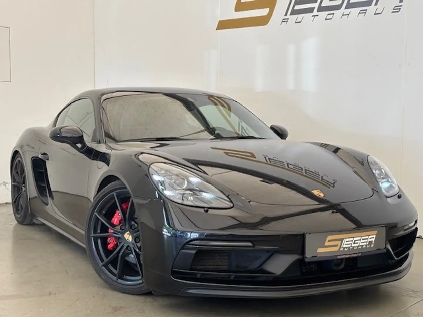 Porsche Cayman 718 Cayman GTS DSG Schwarz - 2