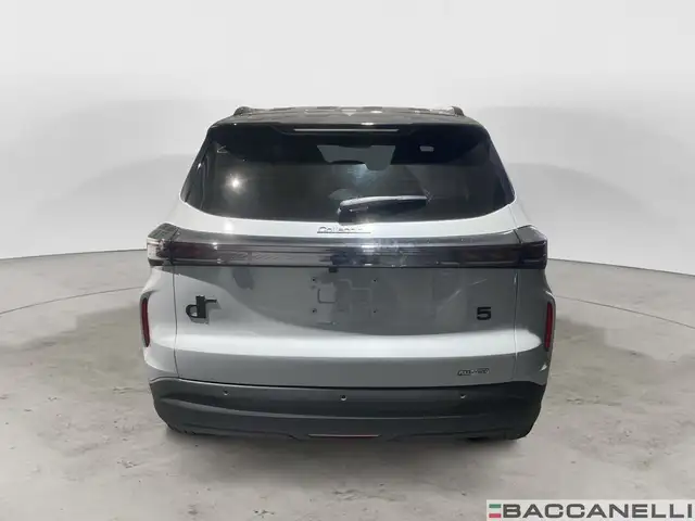 DR Automobiles DR5 view 3