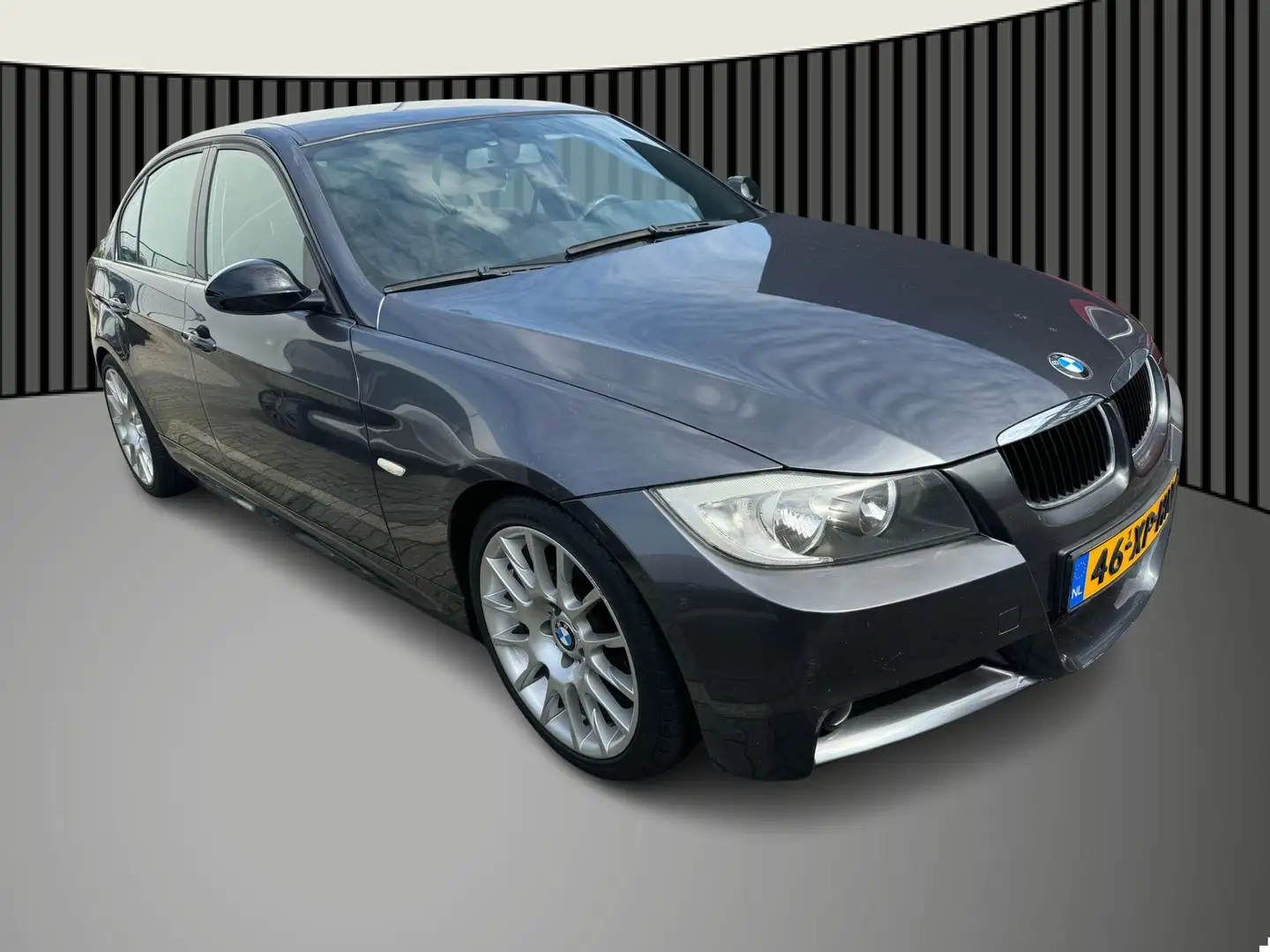 BMW 320 3-serie 320si airco, cruise, lees tekst Grijs - 1