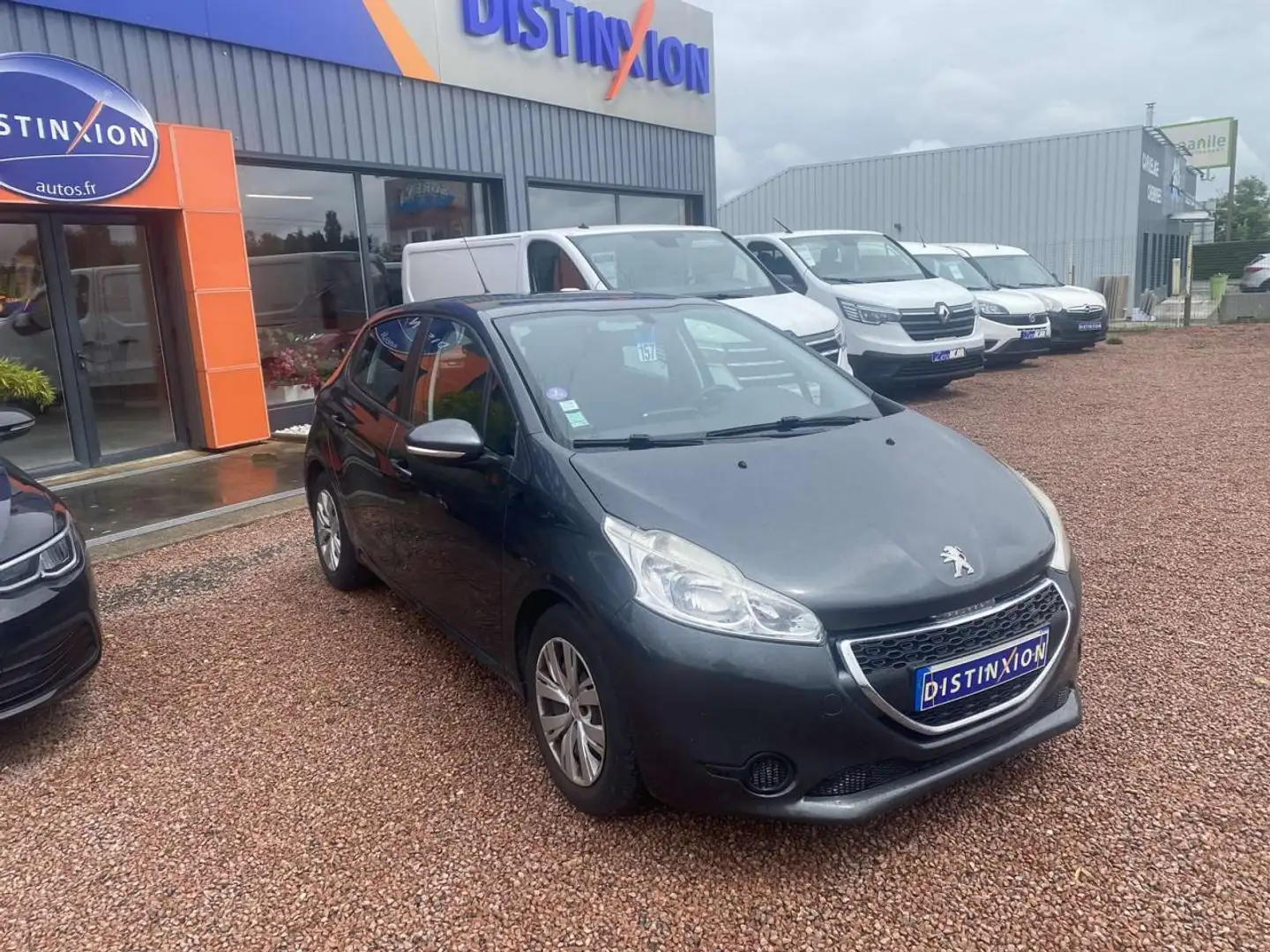 Peugeot 208 1.2 VTi 12V - ACTIVE Šedá - 2
