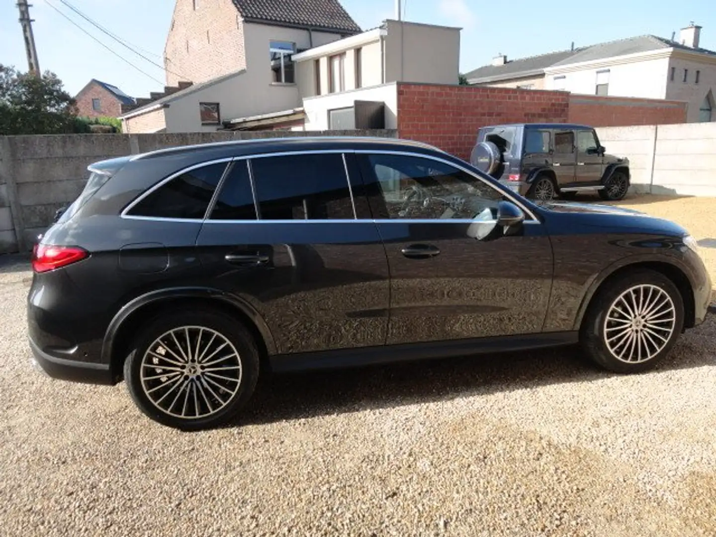 Mercedes-Benz GLC 200 AMG Line Gris - 2