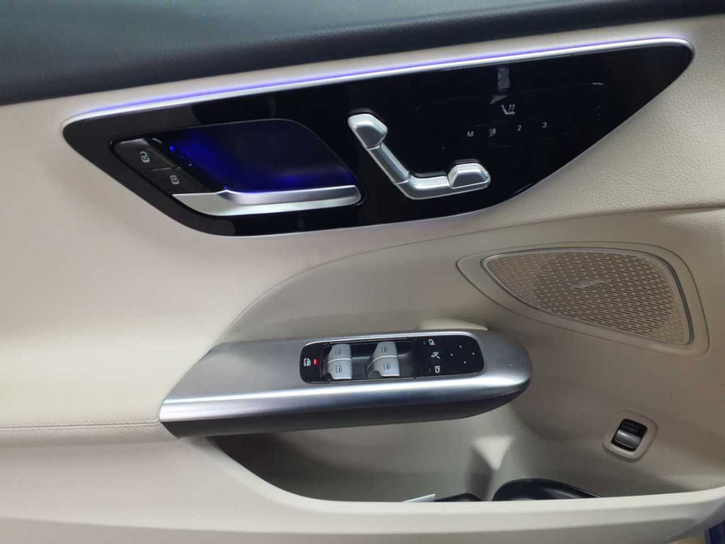 Mercedes-Benz C 300 C 300 d T 9G-Ava AHK DIS Beam StHz BusiP — photo 4