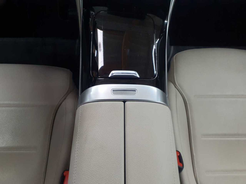 Mercedes-Benz C 300 C 300 d T 9G-Ava AHK DIS Beam StHz BusiP — photo 7