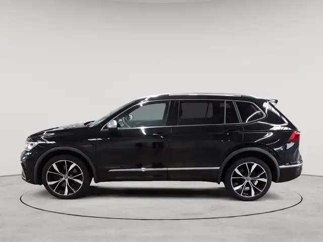 Volkswagen Tiguan view 6