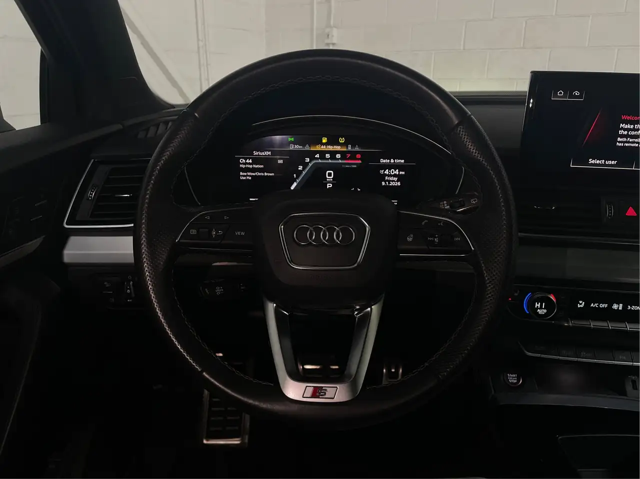 Audi SQ5 снимка Audi SQ5