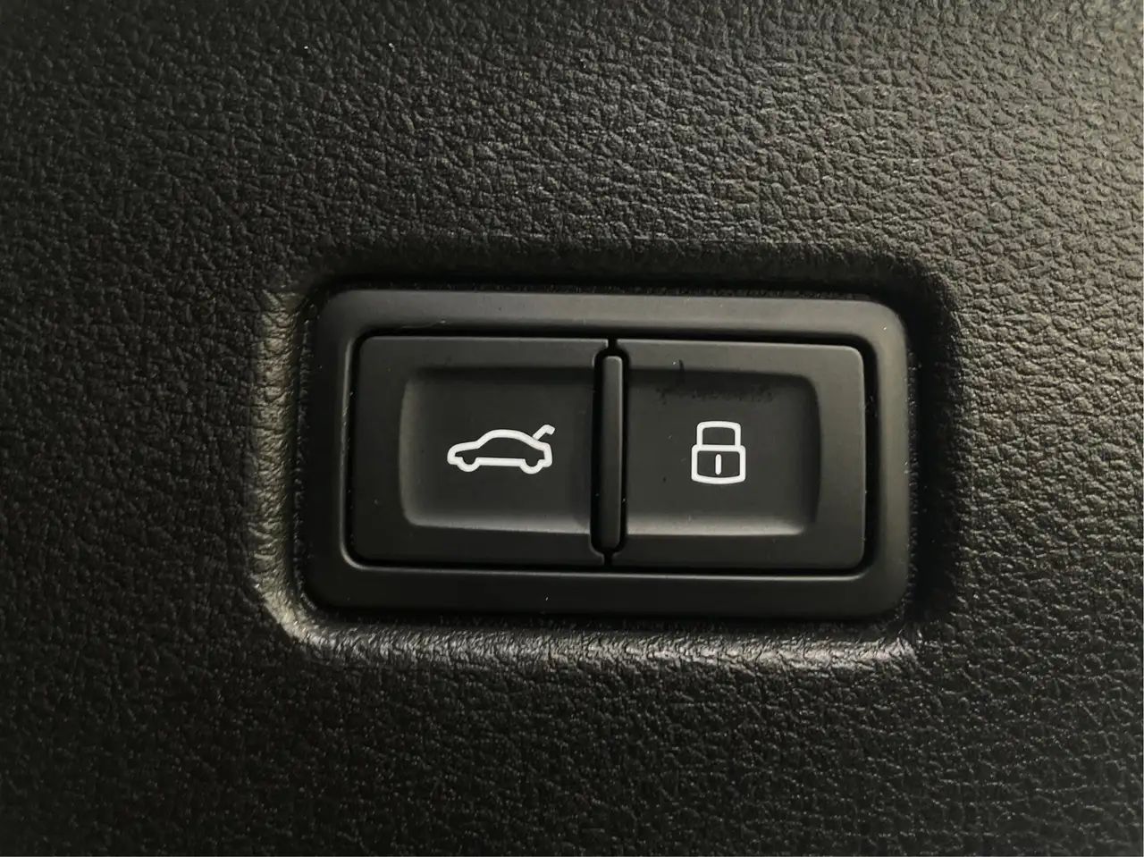Audi SQ5 снимка Audi SQ5