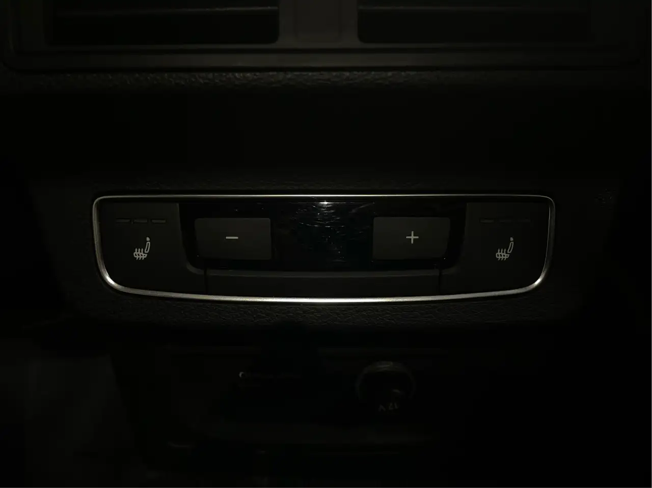 Audi SQ5 снимка Audi SQ5