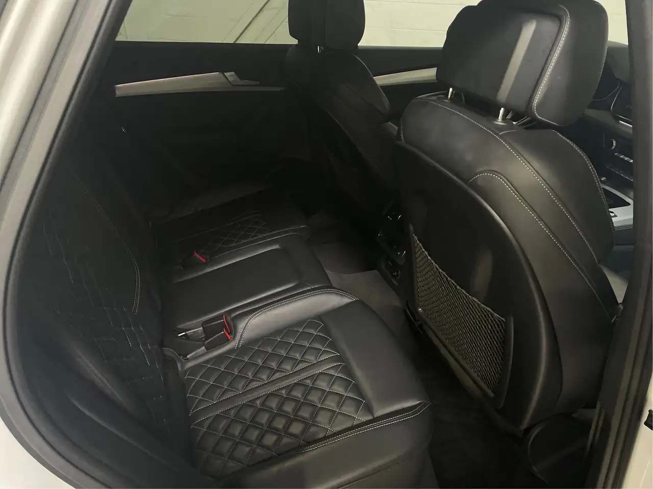 Audi SQ5 снимка Audi SQ5