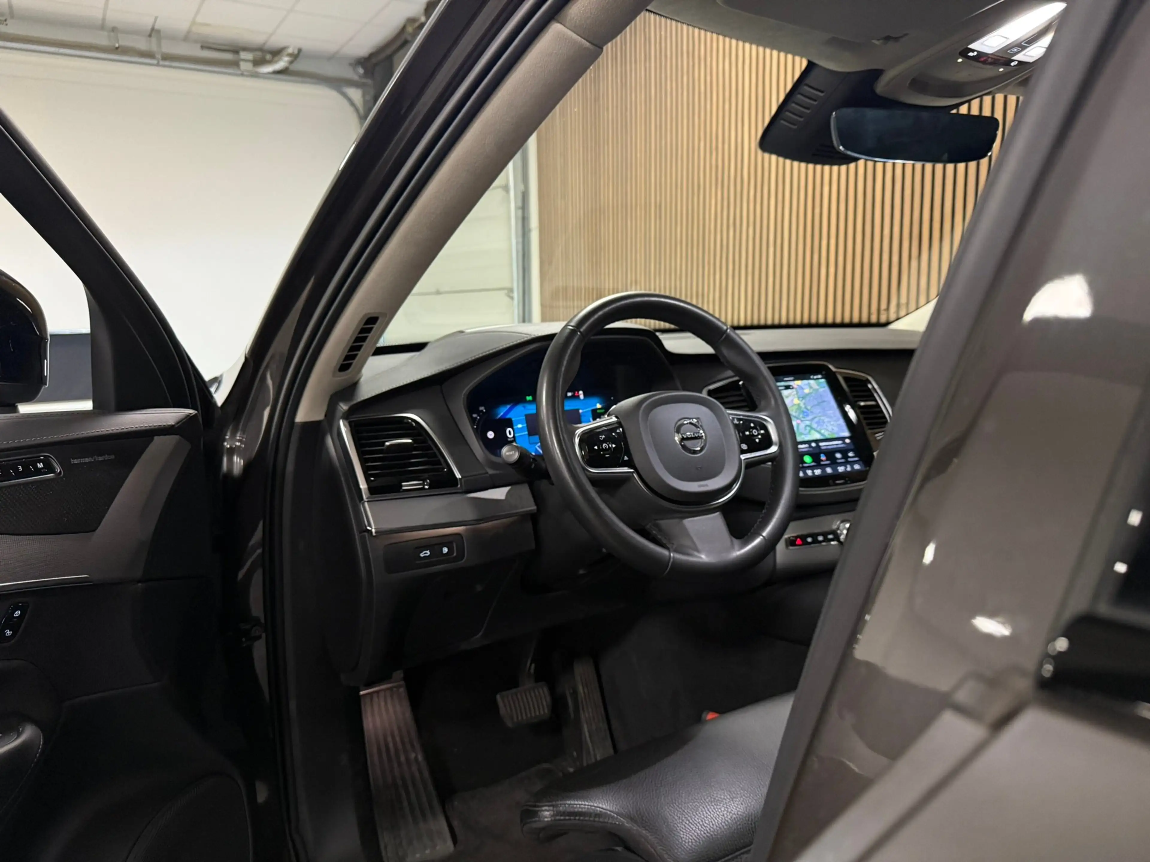 Volvo XC90 T8 AWD Recharge Ultra Dark | Luchtvering | Trekhaa — photo 16