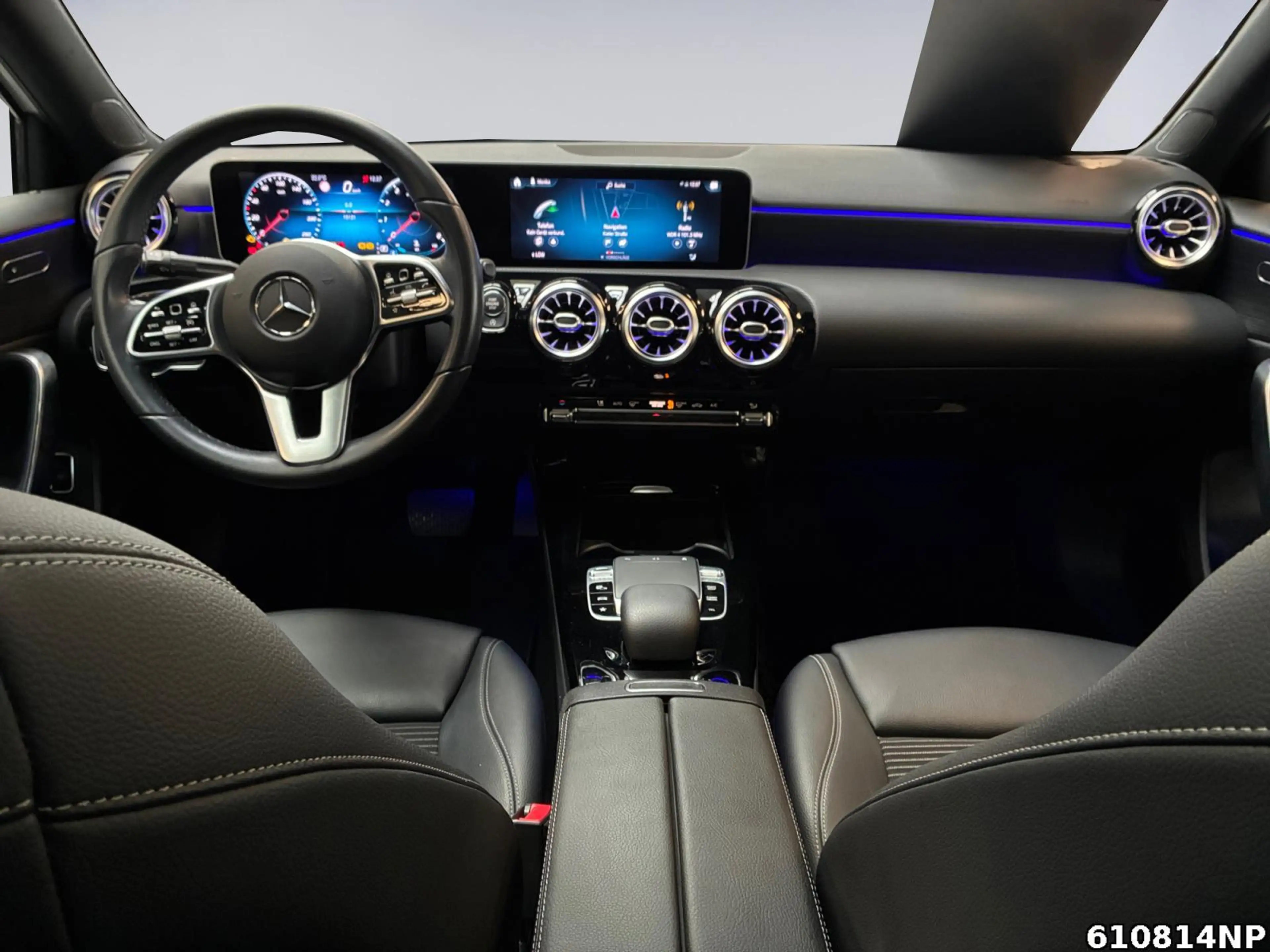 Mercedes-Benz A 200 Limo Progressive EDITION 19 Pano Night — photo 8