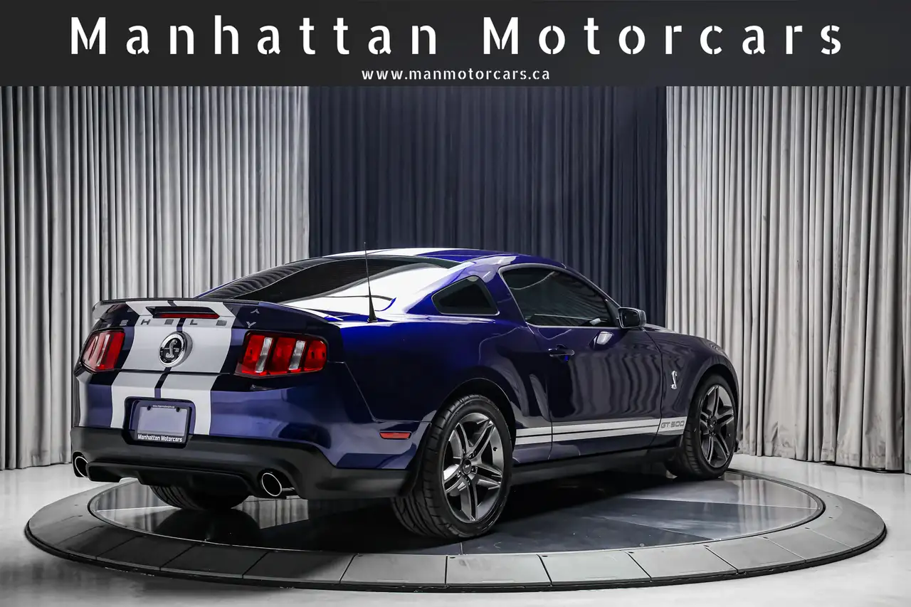 Ford Mustang photo Ford Mustang
