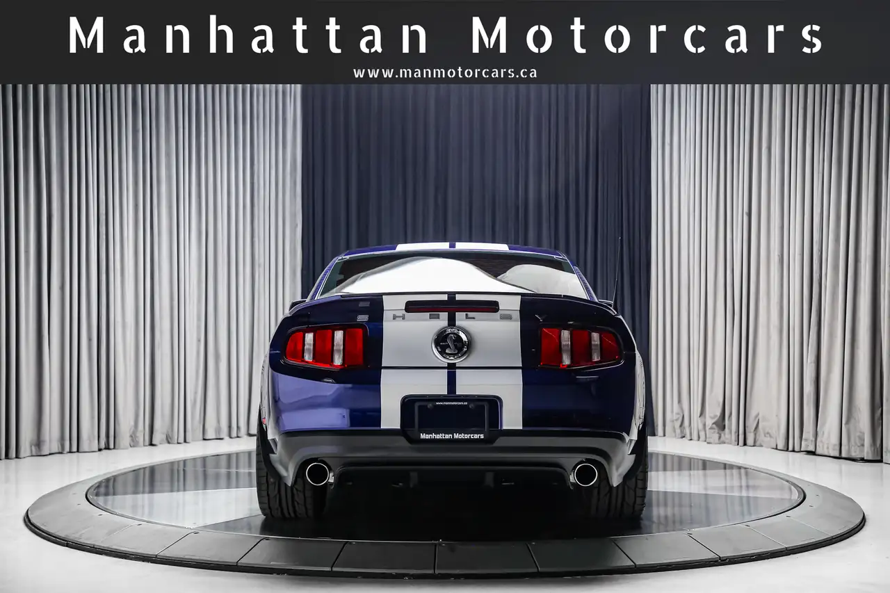 Ford Mustang photo Ford Mustang