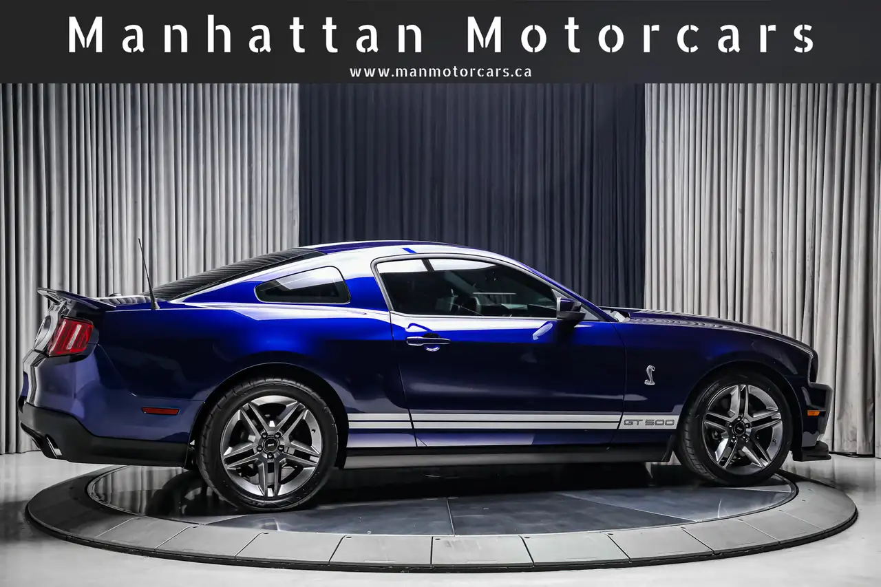 Ford Mustang photo Ford Mustang
