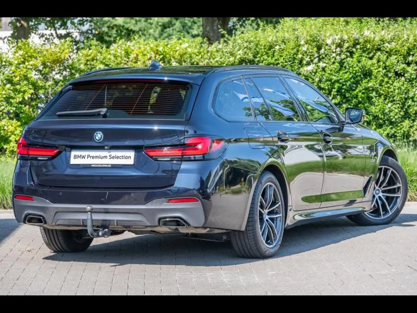 BMW 530 e xDrive Touring Negro - 2