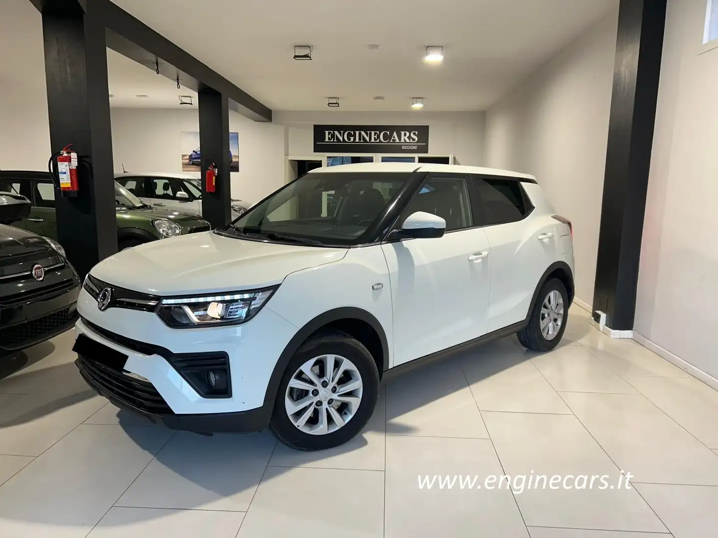 SsangYong Tivoli Tivoli 1.6  TURBO DIESEL Style pack 2wd Blanc - 1