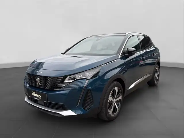 Peugeot 3008 main image