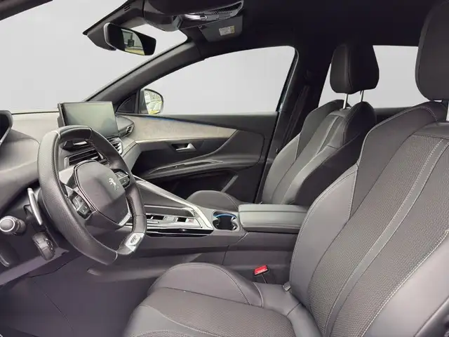 Peugeot 3008 view 8