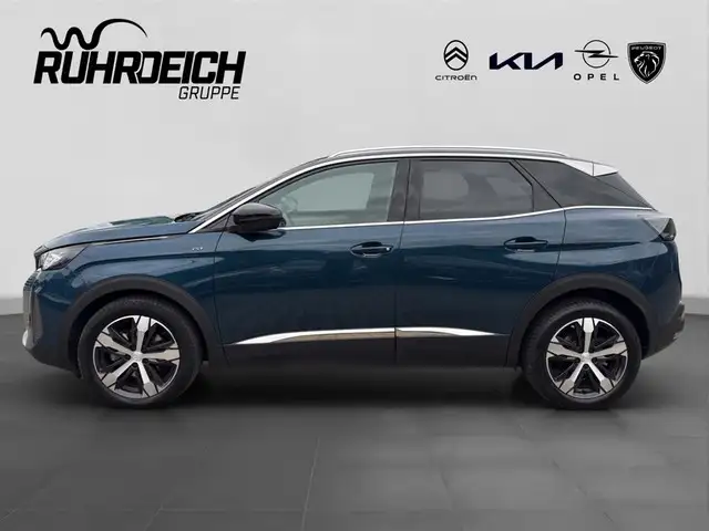 Peugeot 3008 view 2