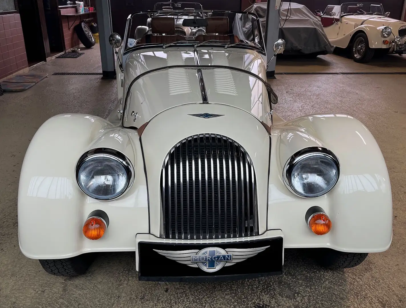 Morgan 4/4 Sport Alb - 1