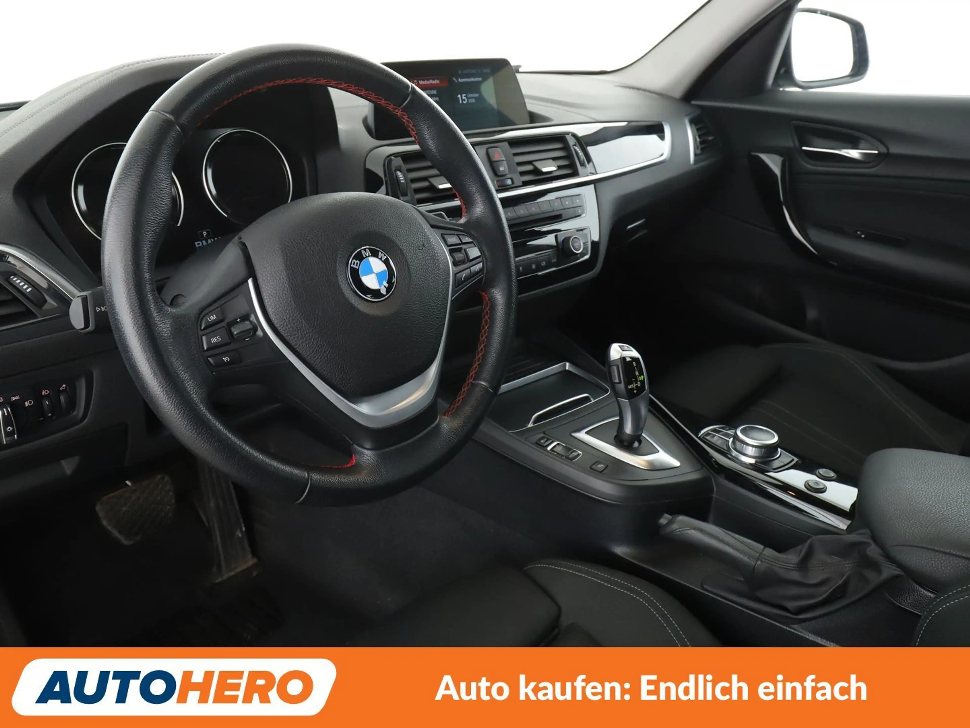 BMW 118 118i Sport Line Aut. *NAVI*LED*TEMPO*PDC* — photo 11