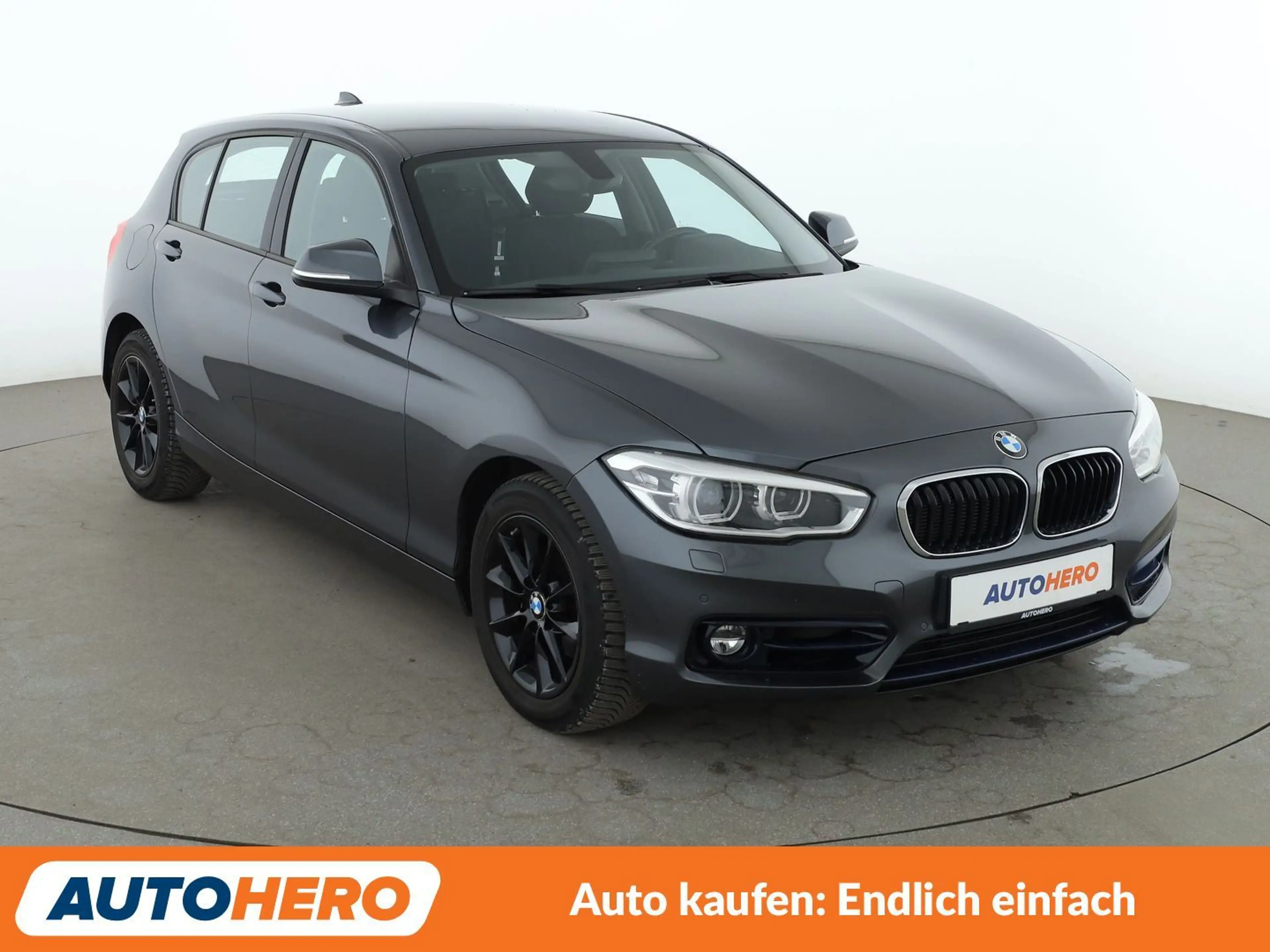 BMW 118 118i Sport Line Aut. *NAVI*LED*TEMPO*PDC* — photo 8