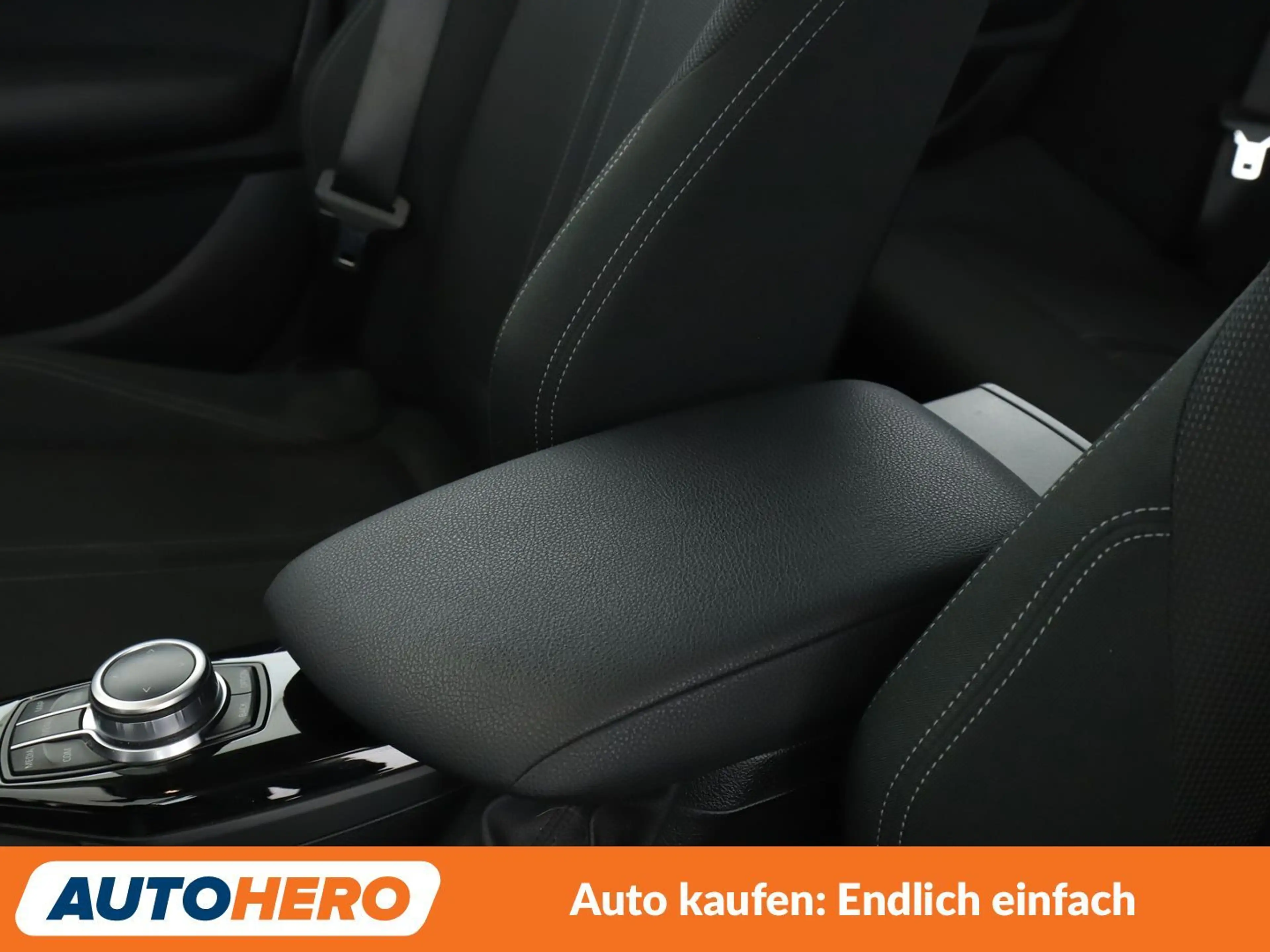 BMW 118 118i Sport Line Aut. *NAVI*LED*TEMPO*PDC* — photo 28